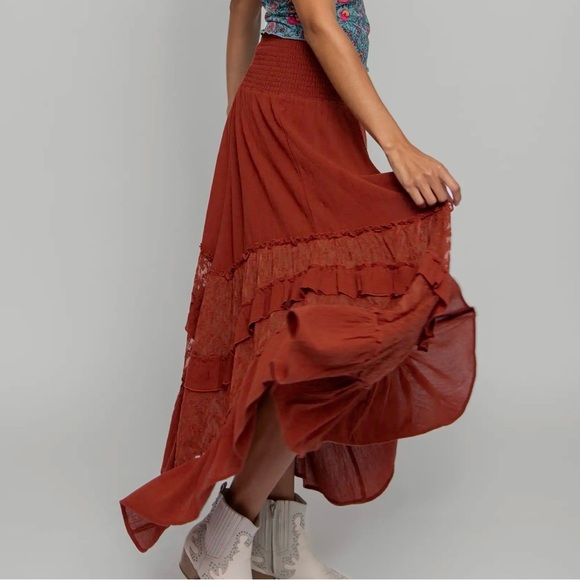 Sold - Picture 2 of 10